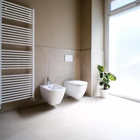 アパート Garden Triple - 3 Min Walk To Benina Express